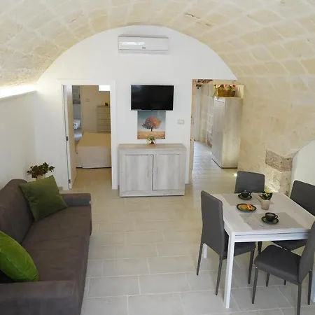 Semesterbostad La Naca Dei Messapi